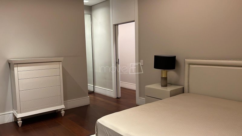 Apartamento à venda com 4 quartos, 76m² - Foto 4