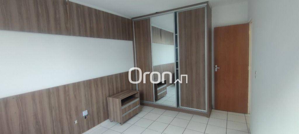 Apartamento à venda com 2 quartos, 65m² - Foto 7