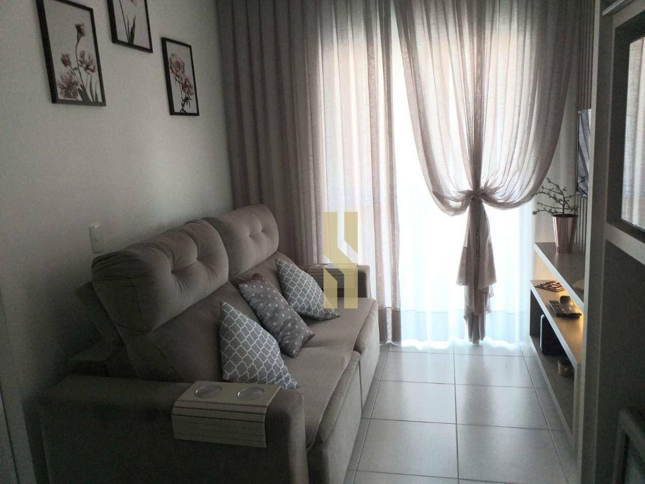 Apartamento à venda com 3 quartos, 77m² - Foto 9