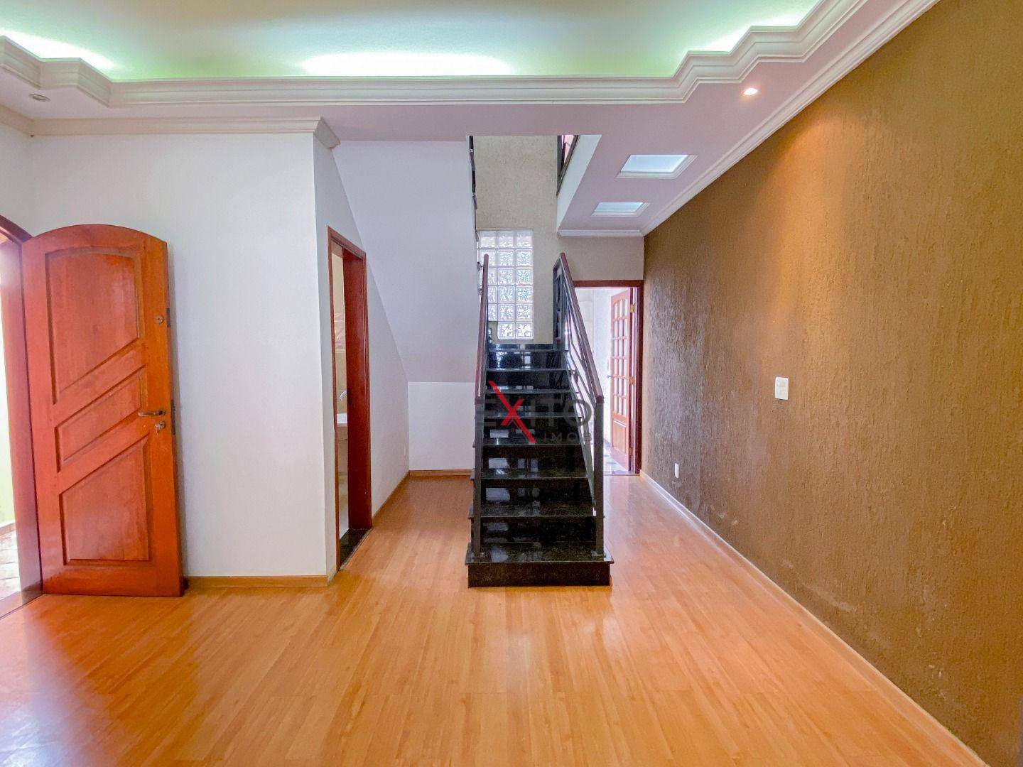 Casa à venda com 3 quartos, 186m² - Foto 26