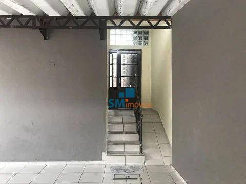 Sobrado à venda com 4 quartos, 232m² - Foto 2