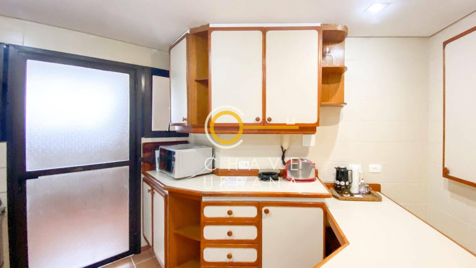 Apartamento à venda com 3 quartos, 170m² - Foto 35