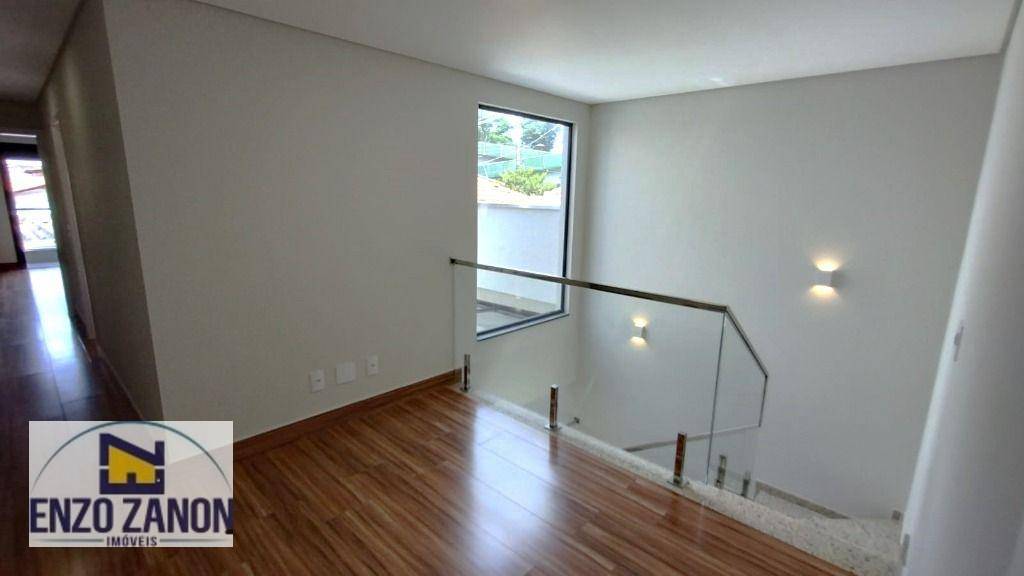 Sobrado à venda com 3 quartos, 190m² - Foto 12