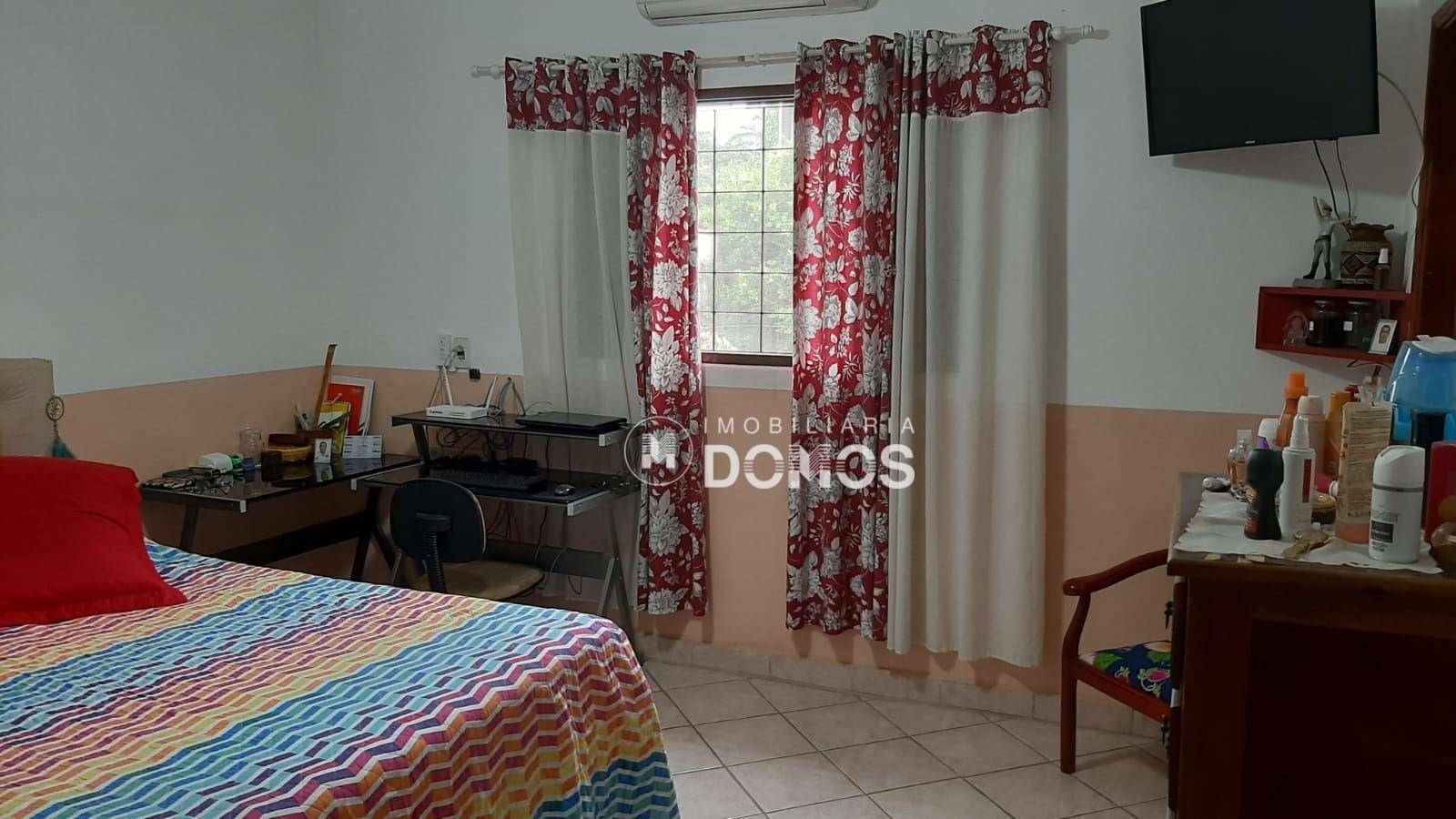 Chácara à venda com 4 quartos, 189m² - Foto 36