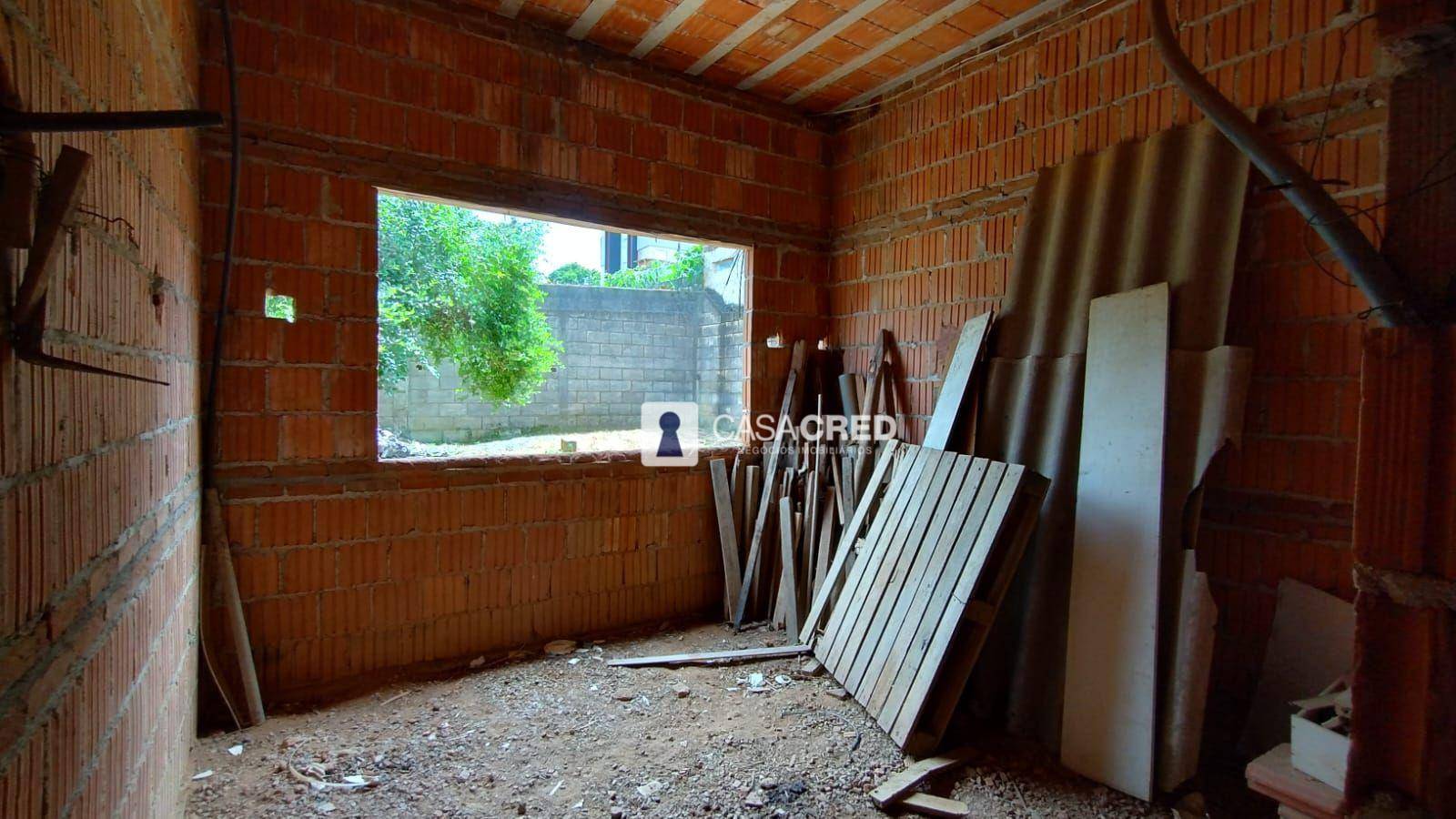 Casa à venda com 4 quartos, 150m² - Foto 15