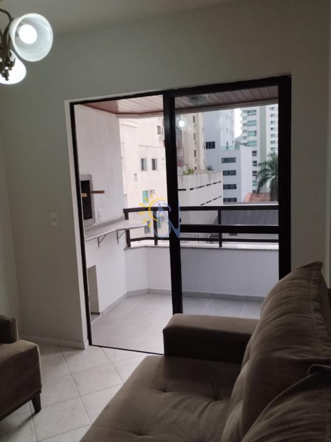 Apartamento à venda com 3 quartos, 100m² - Foto 6