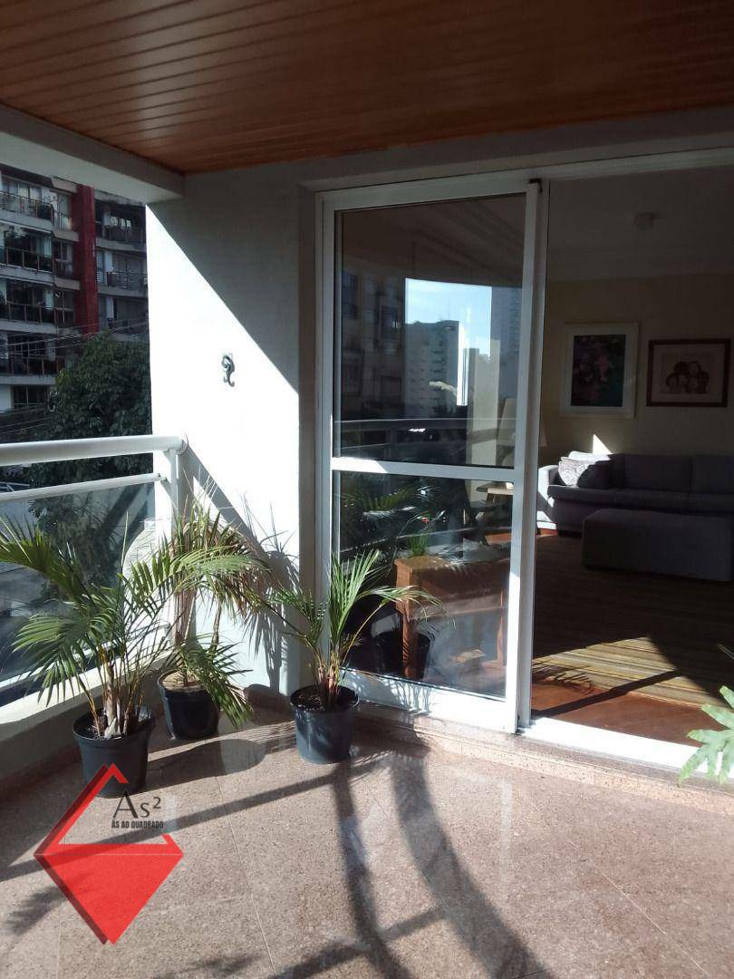 Apartamento à venda e aluguel com 3 quartos, 105m² - Foto 1