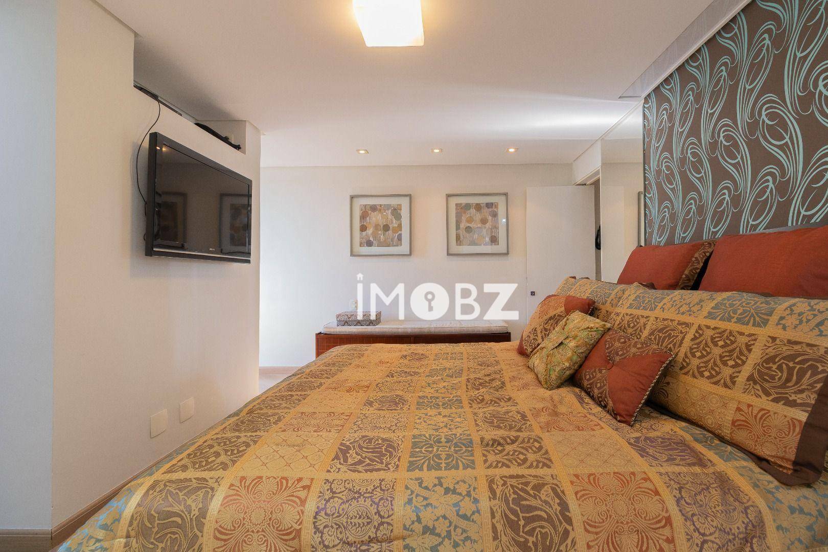 Apartamento à venda com 3 quartos, 160m² - Foto 34