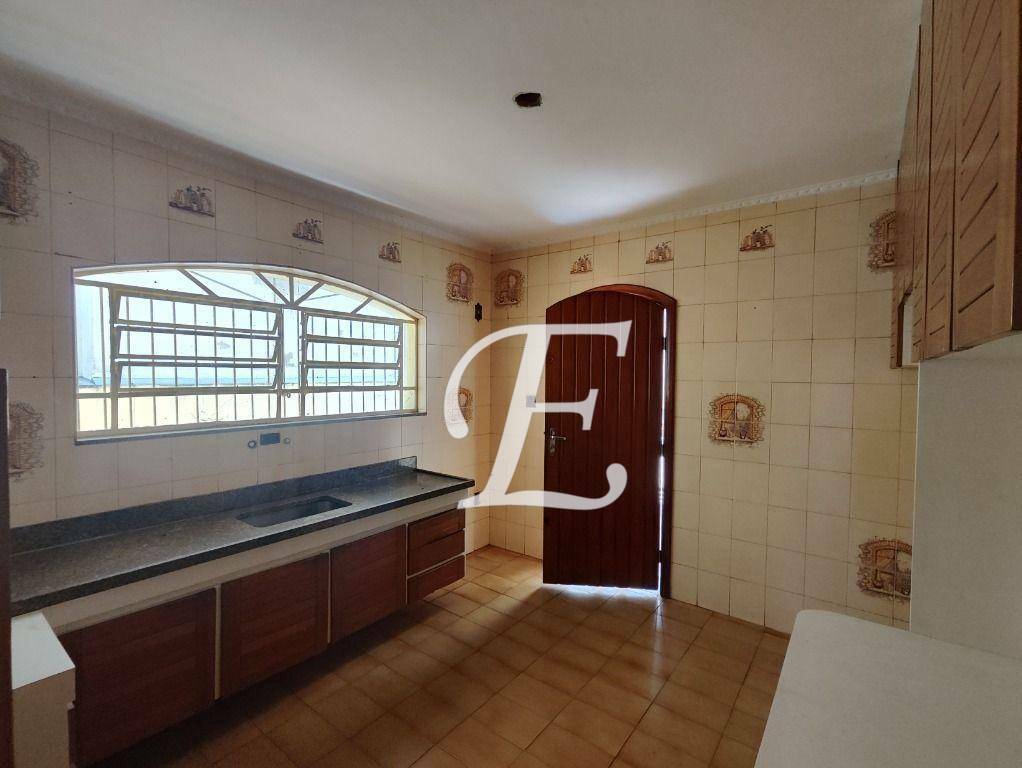 Sobrado à venda com 3 quartos, 183m² - Foto 14