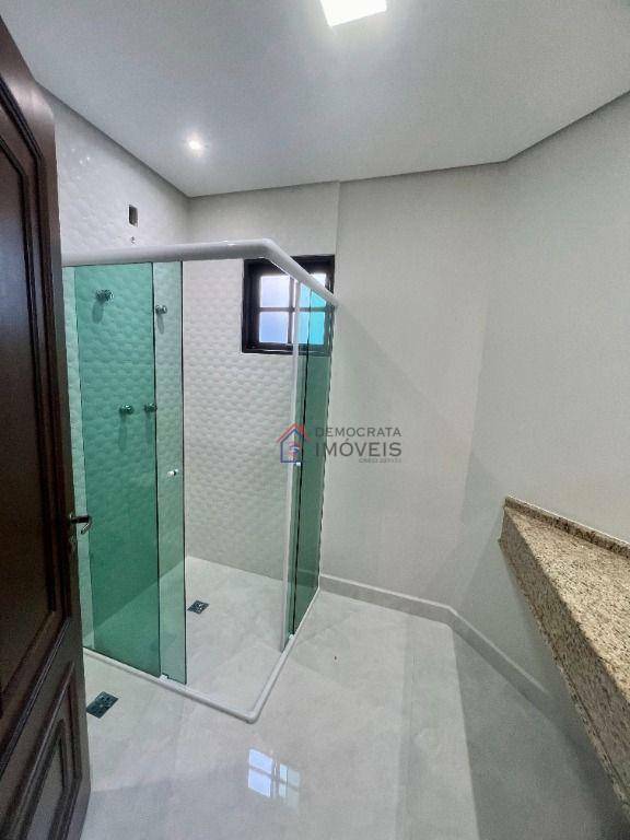 Sobrado à venda com 3 quartos, 210m² - Foto 42