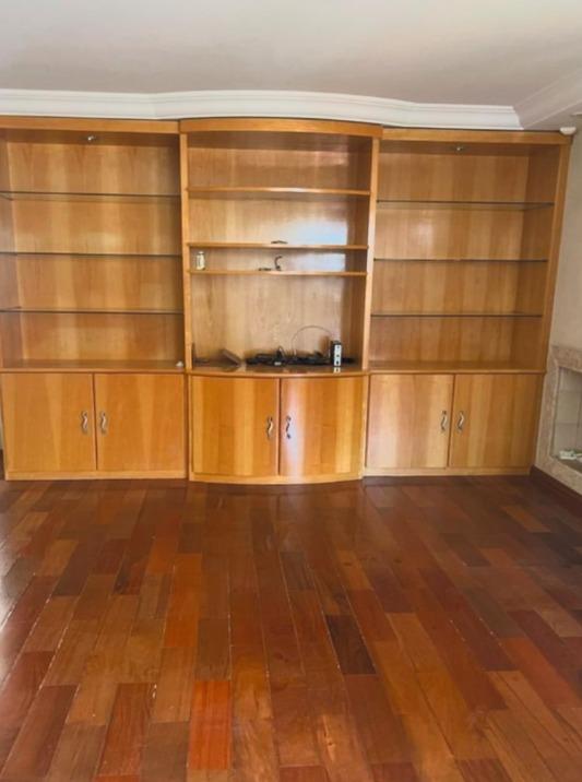 Apartamento à venda com 3 quartos, 140m² - Foto 9