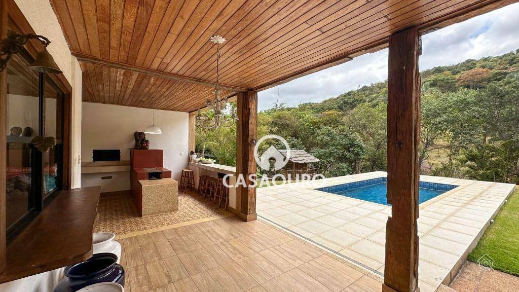 Casa de Condomínio à venda com 3 quartos, 360m² - Foto 31