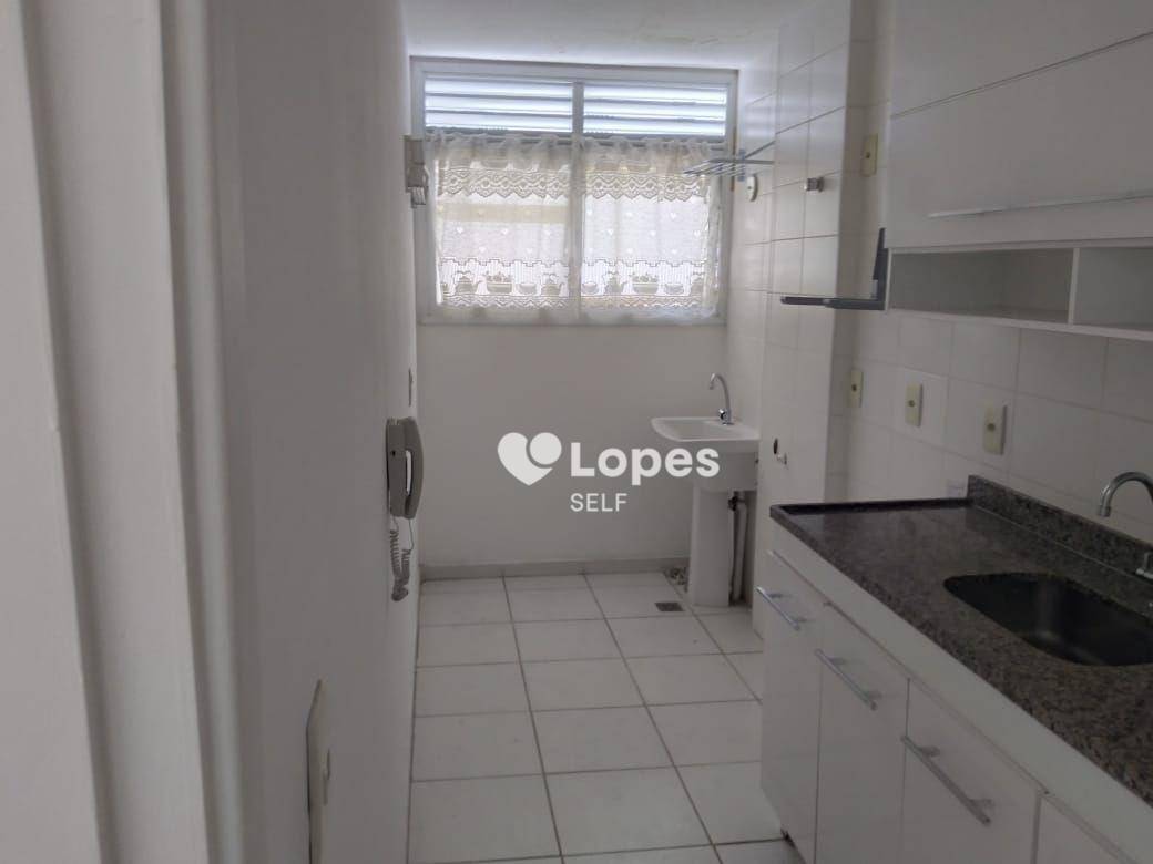 Apartamento à venda com 2 quartos, 60m² - Foto 7