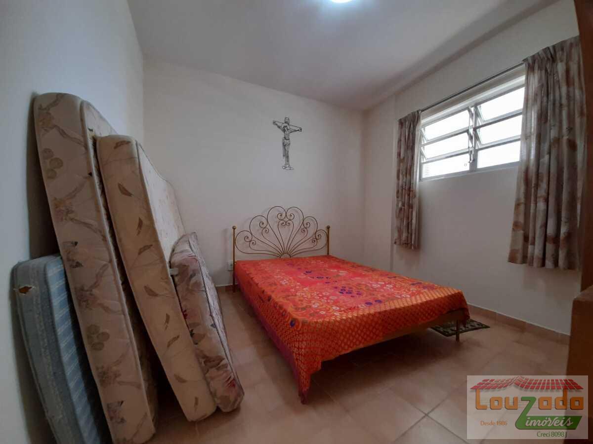 Apartamento à venda com 2 quartos, 70m² - Foto 4