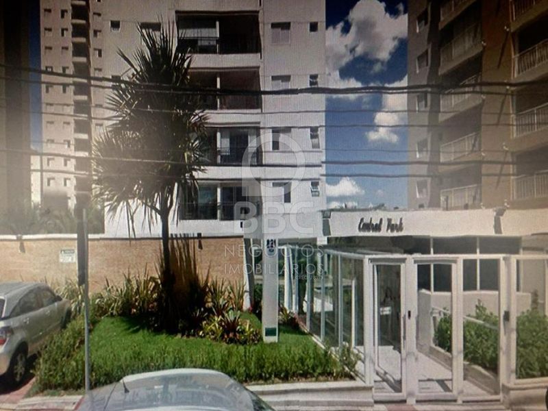 Apartamento à venda com 2 quartos, 66m² - Foto 1