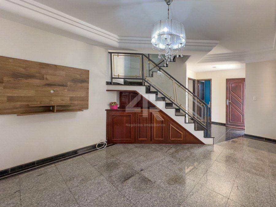 Sobrado à venda com 3 quartos, 404m² - Foto 3