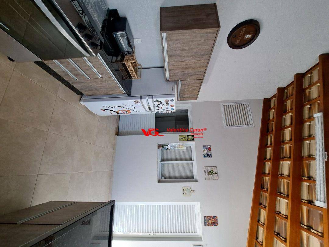 Sobrado à venda com 3 quartos, 216m² - Foto 56