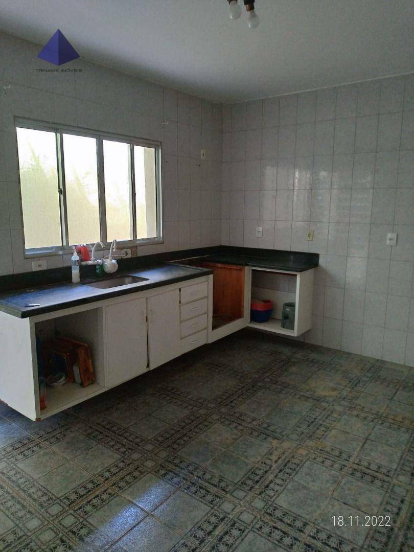 Sobrado à venda com 3 quartos, 280m² - Foto 4