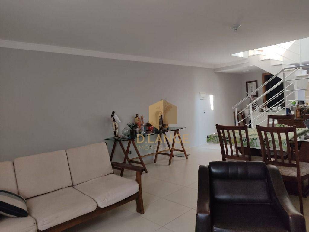 Casa à venda com 3 quartos, 150m² - Foto 1