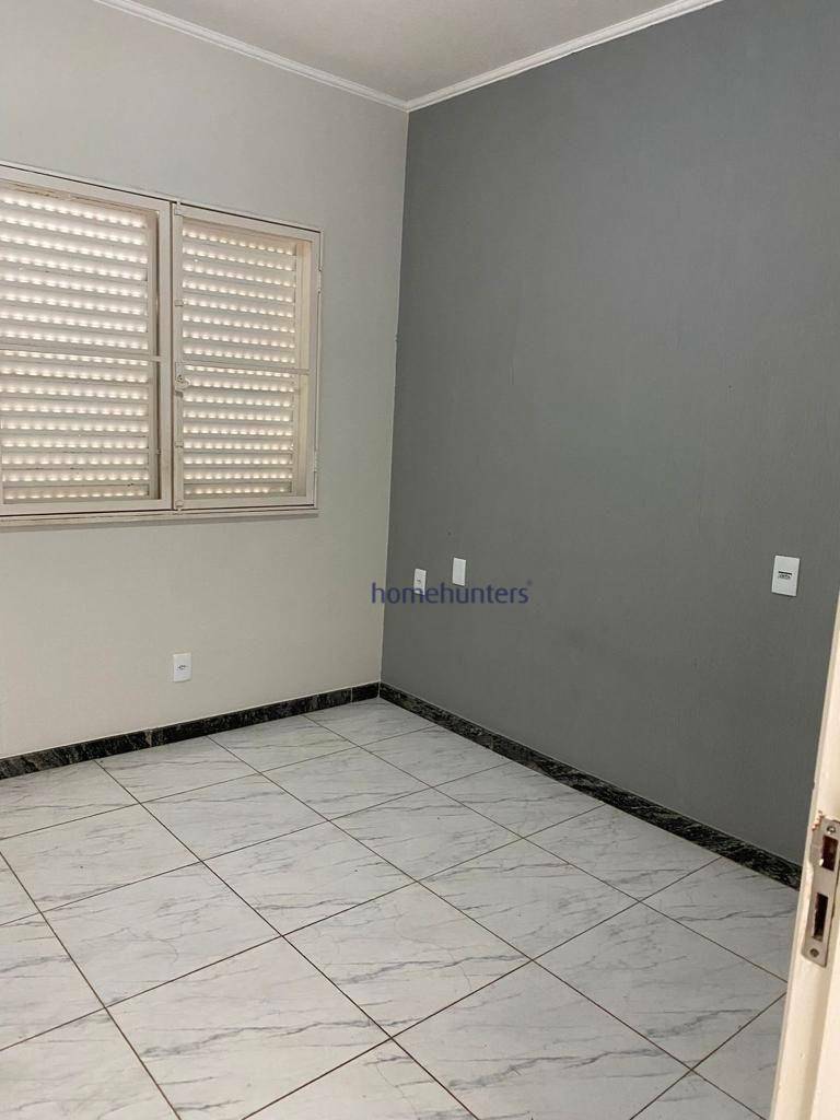 Casa à venda com 3 quartos, 260m² - Foto 12