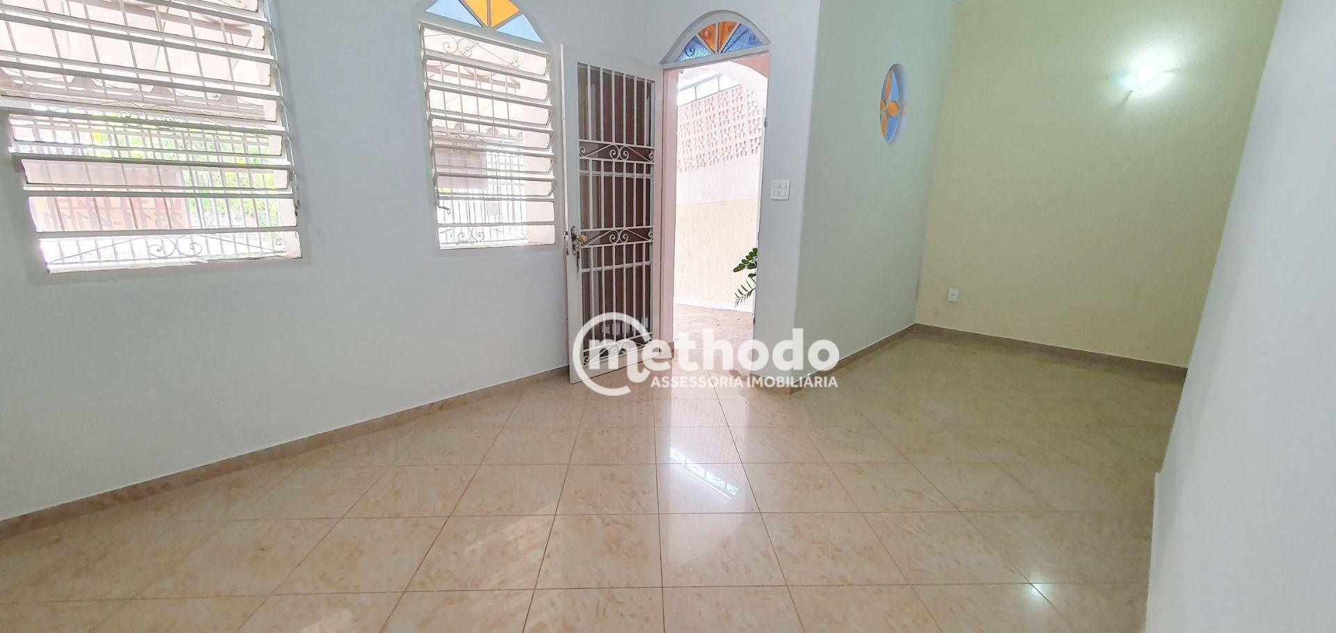 Casa à venda com 4 quartos, 168m² - Foto 5