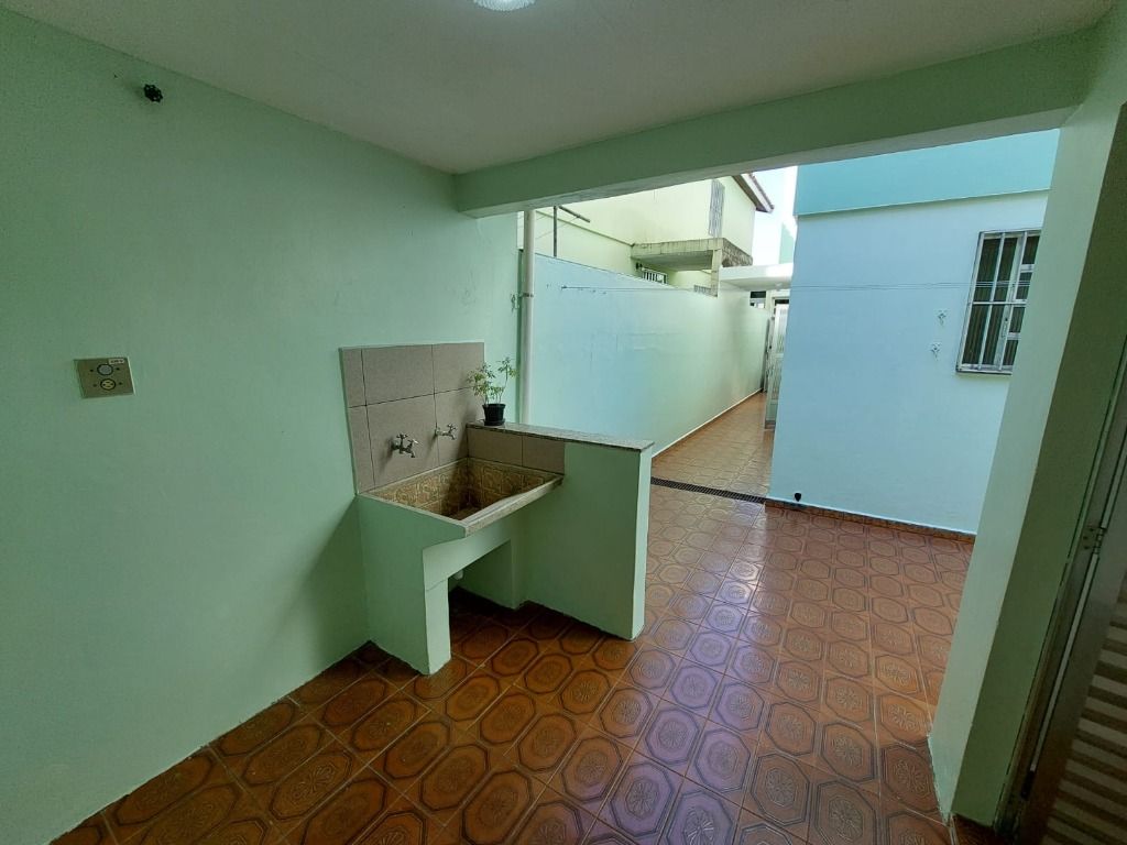 Sobrado à venda com 3 quartos, 170m² - Foto 30