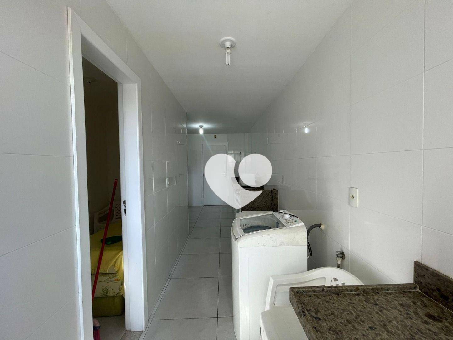 Apartamento à venda com 3 quartos, 136m² - Foto 17