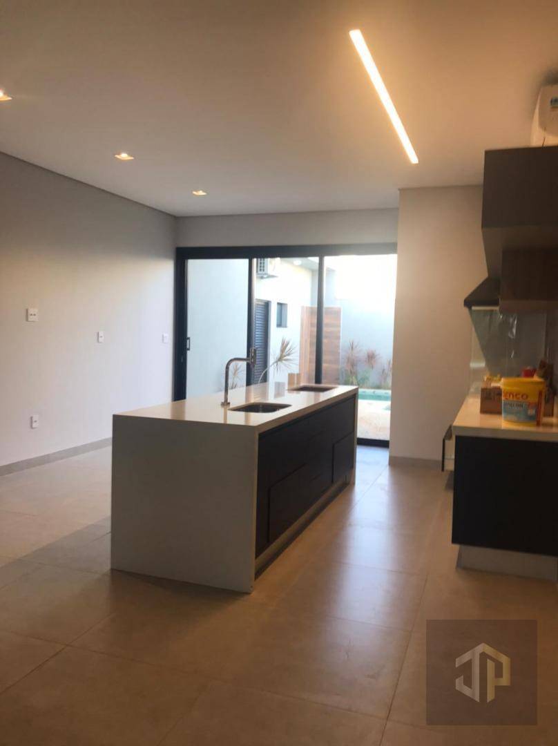 Casa à venda com 3 quartos, 228m² - Foto 19