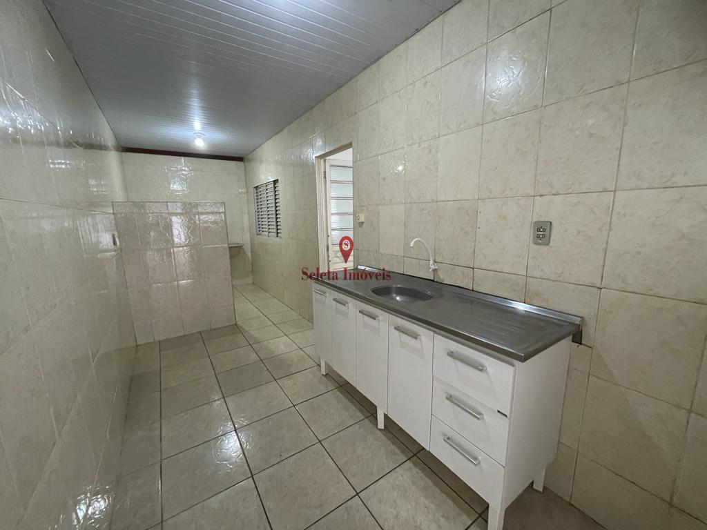 Casa à venda com 3 quartos, 112m² - Foto 4