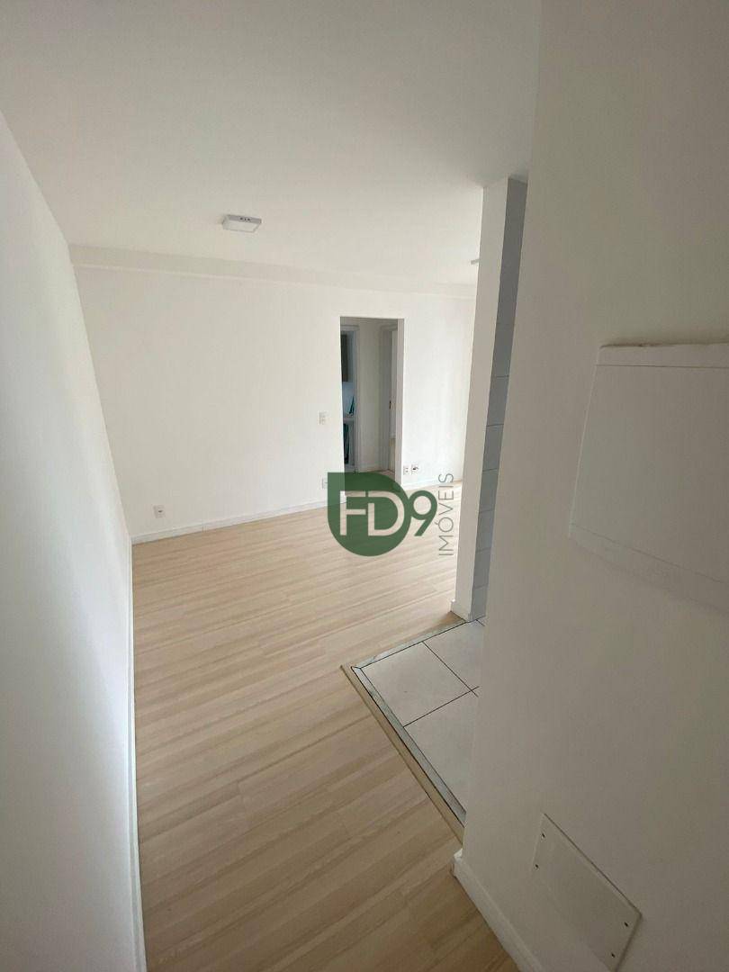 Apartamento à venda com 2 quartos, 50m² - Foto 19