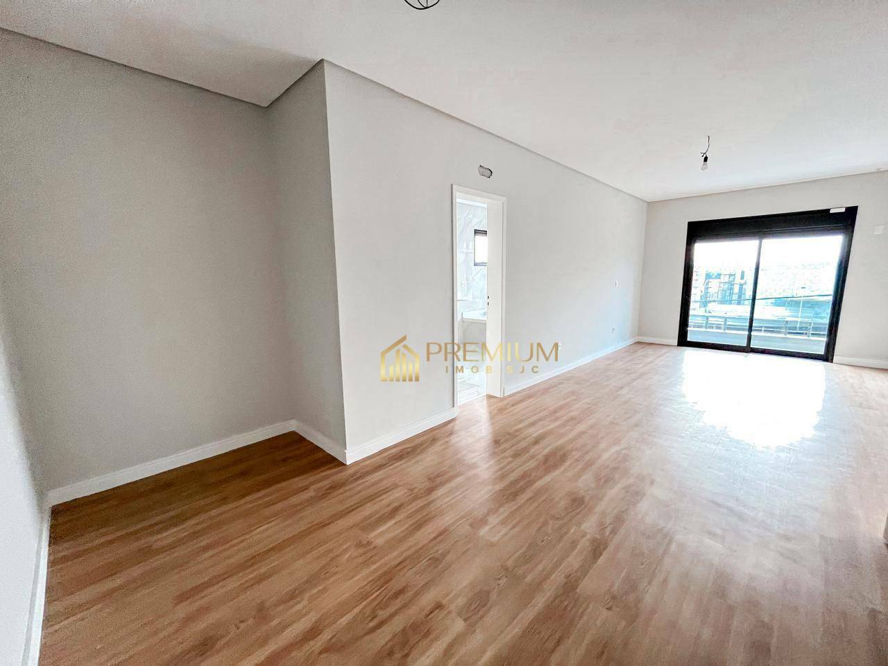 Sobrado à venda com 4 quartos, 350m² - Foto 10