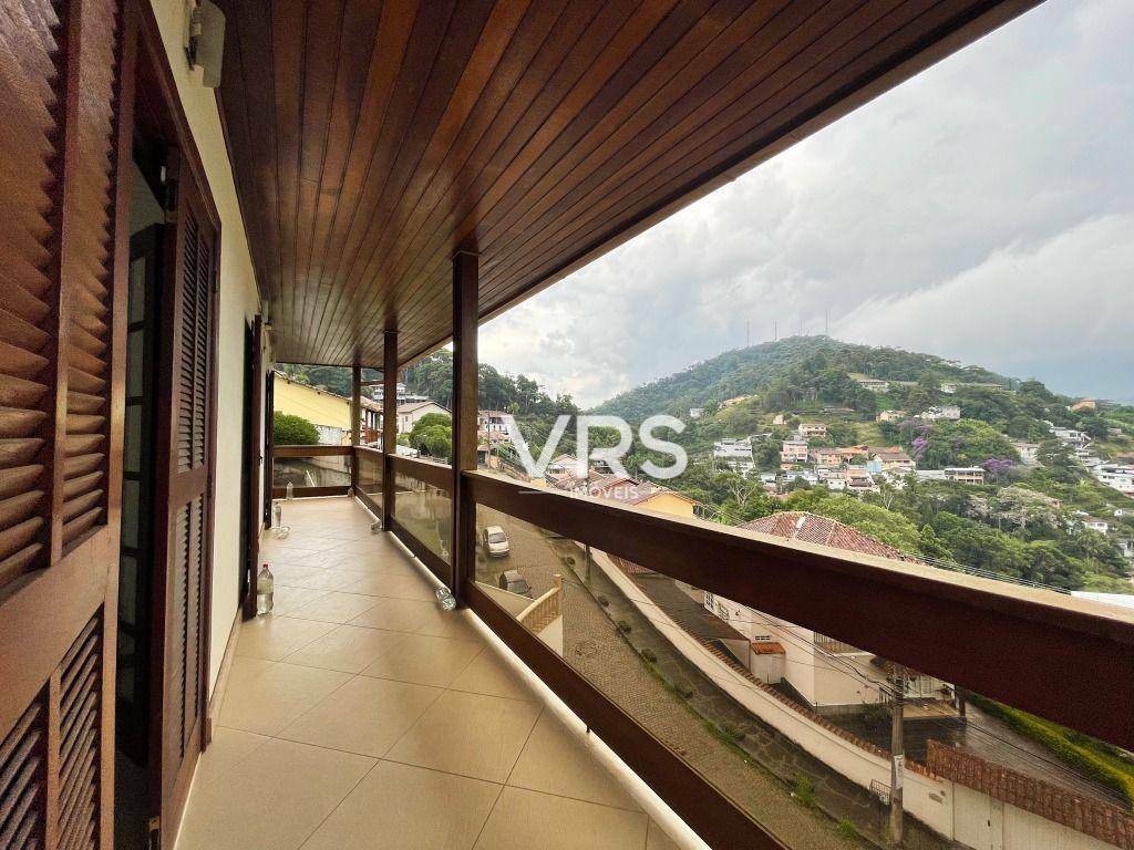 Casa à venda com 4 quartos, 195m² - Foto 22
