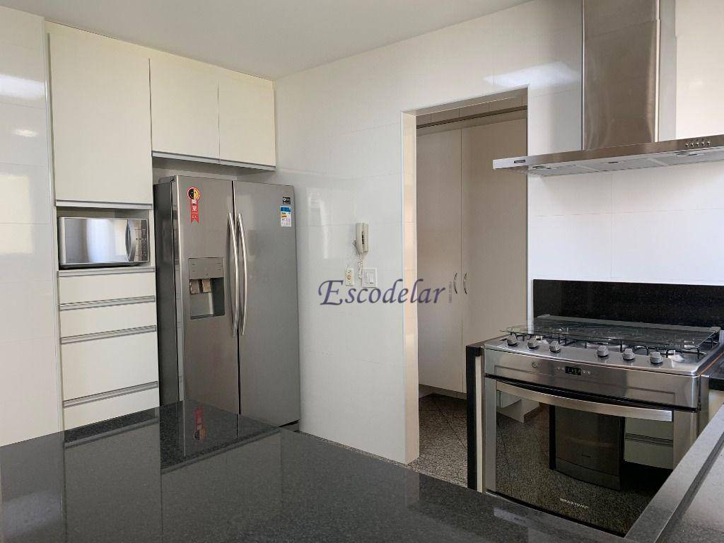 Apartamento à venda com 4 quartos, 193m² - Foto 2