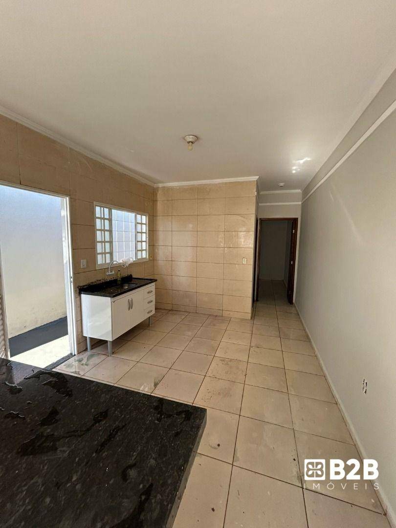 Casa à venda com 1 quarto, 42m² - Foto 4