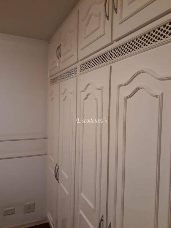 Apartamento à venda com 3 quartos, 180m² - Foto 19