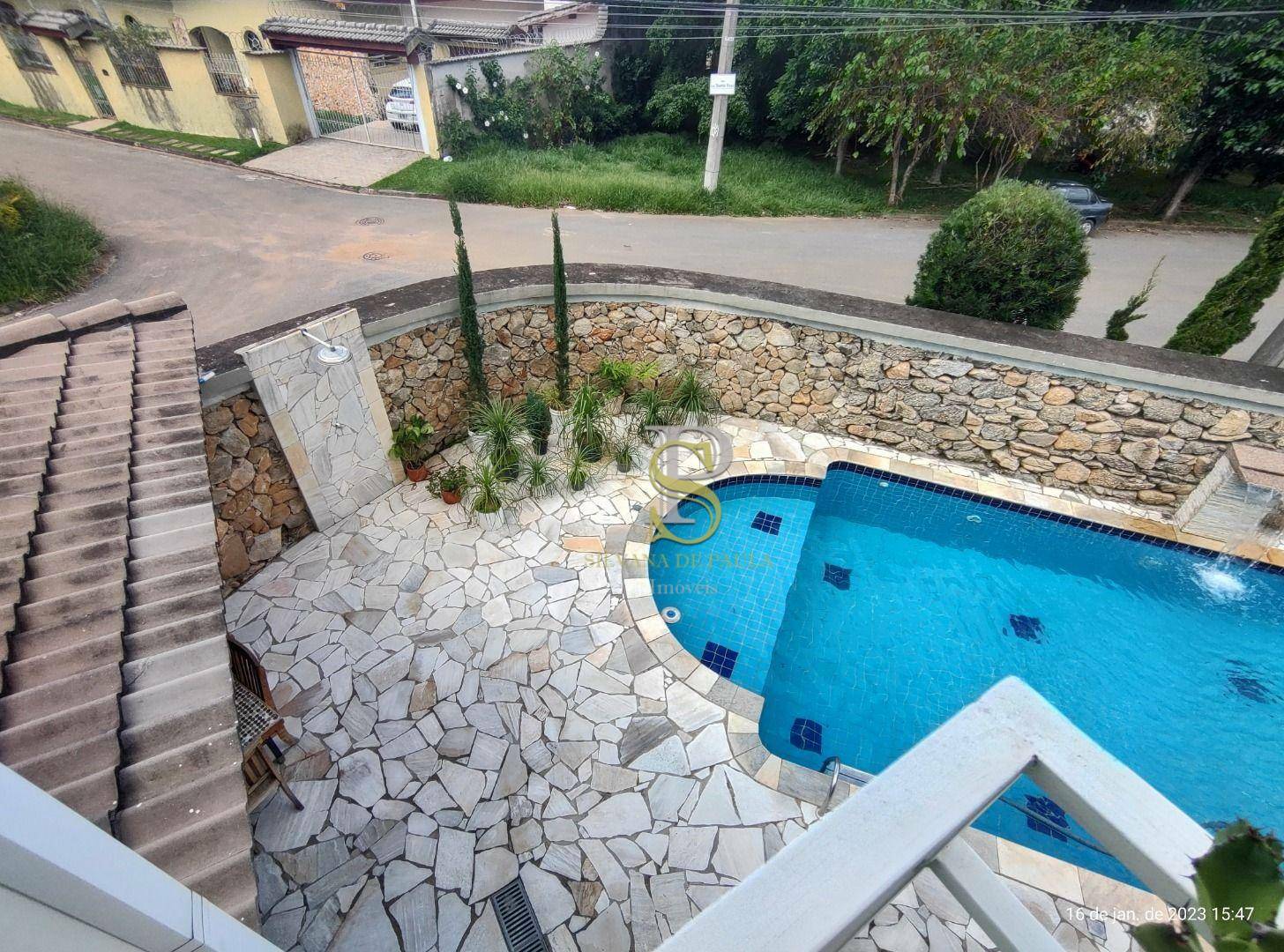 Casa para alugar com 3 quartos, 260m² - Foto 27