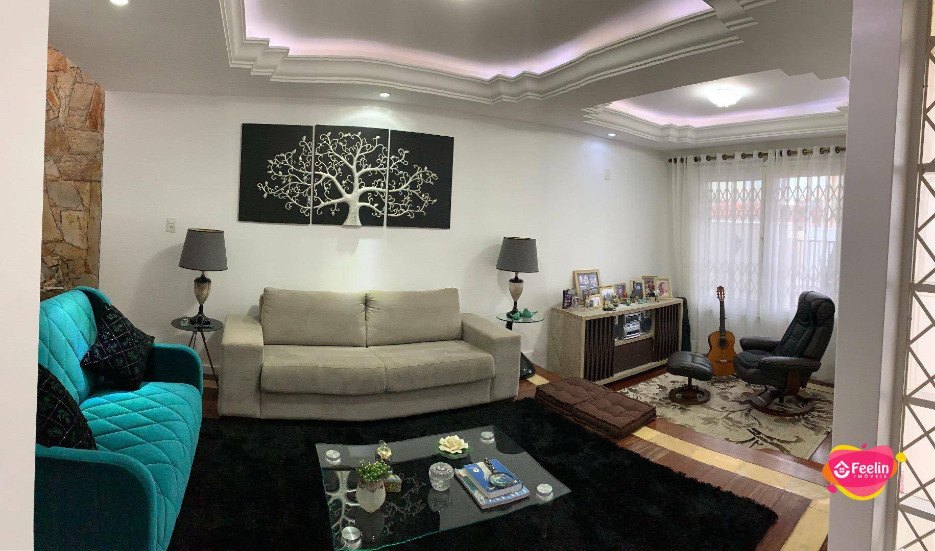 Casa à venda com 4 quartos, 250m² - Foto 10