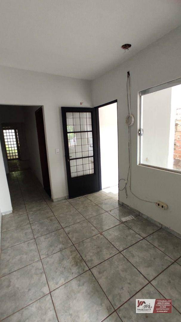 Casa à venda com 2 quartos, 62m² - Foto 6