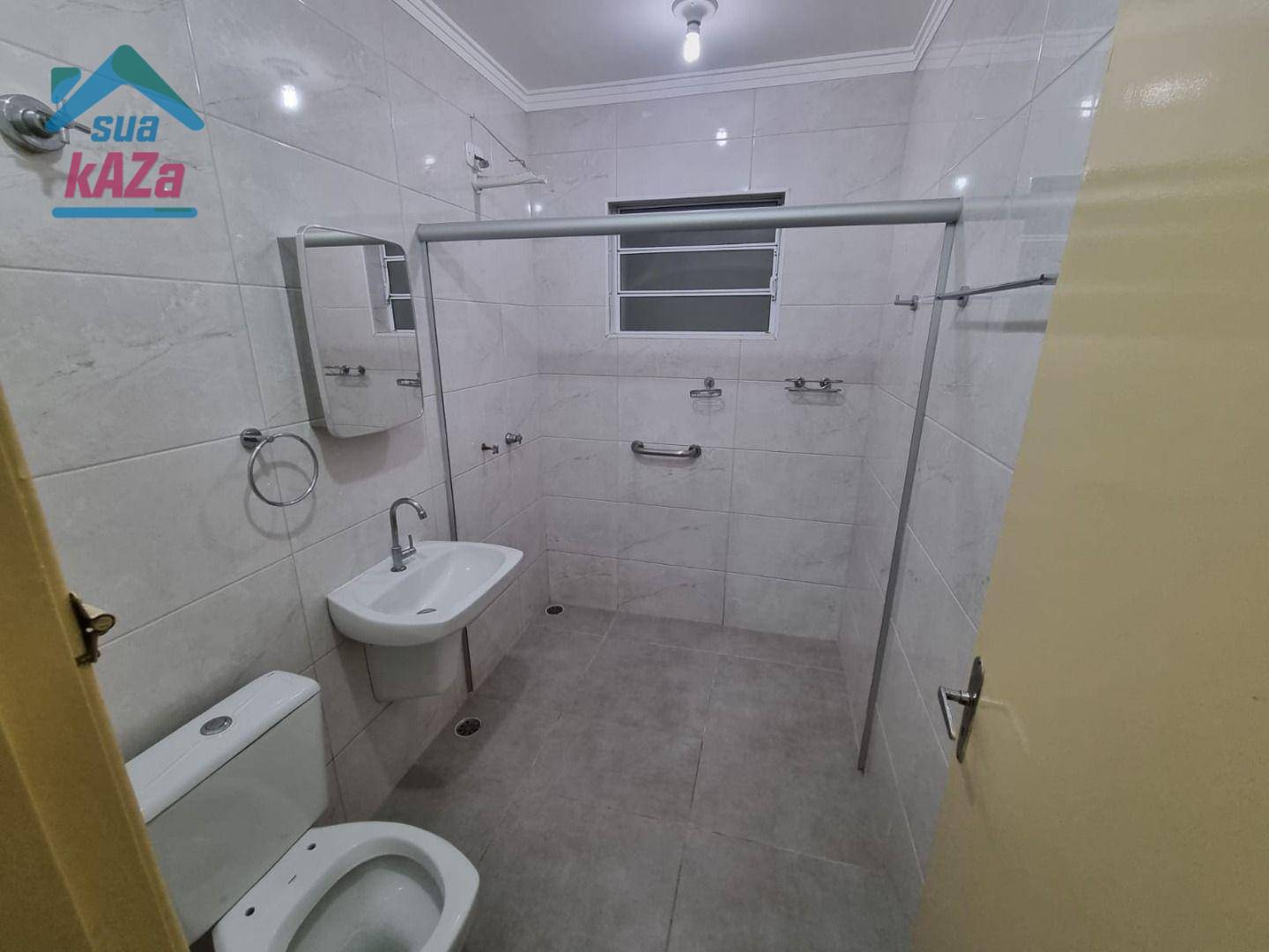 Sobrado à venda com 2 quartos, 180m² - Foto 5