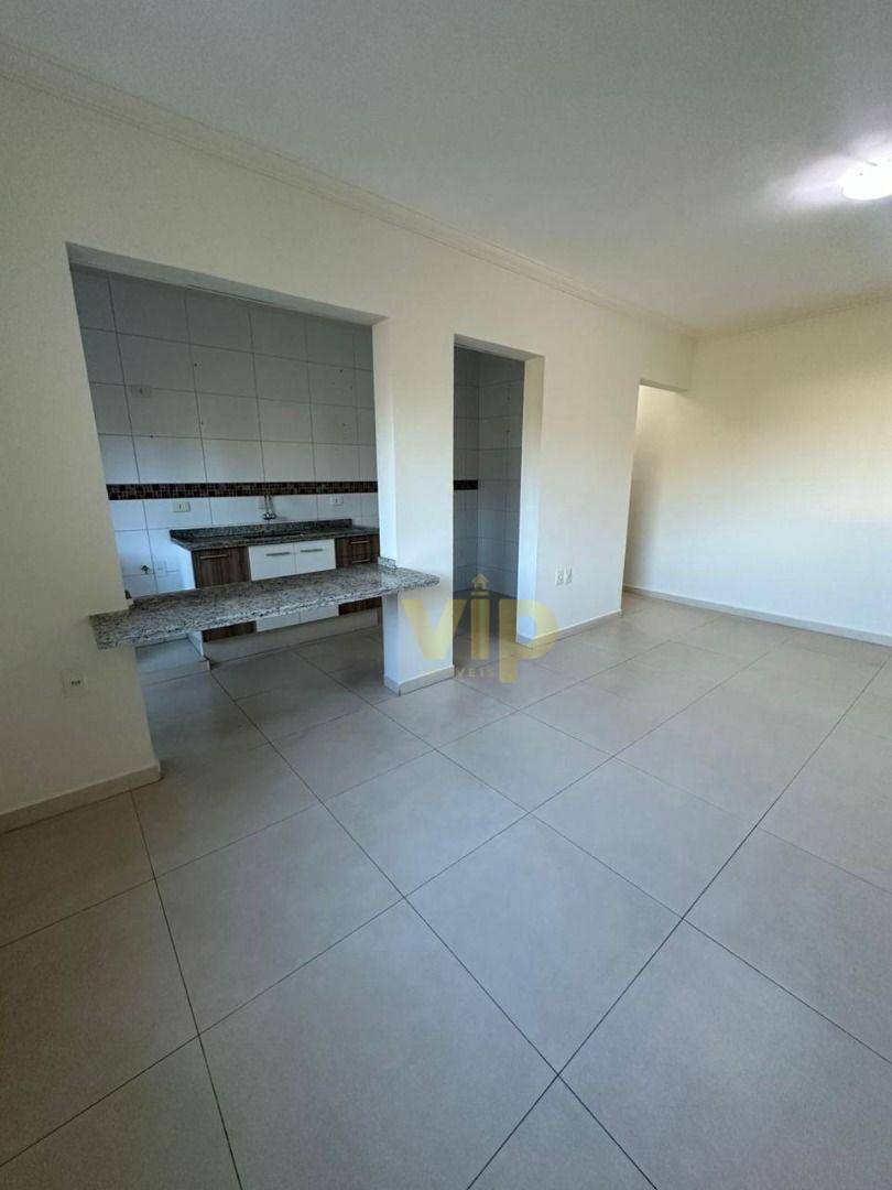 Apartamento para alugar com 2 quartos, 70m² - Foto 2