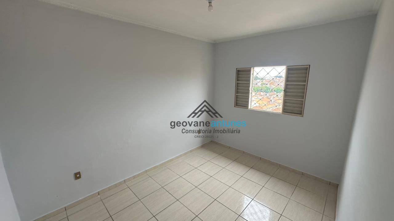 Apartamento para alugar com 2 quartos, 65m² - Foto 7