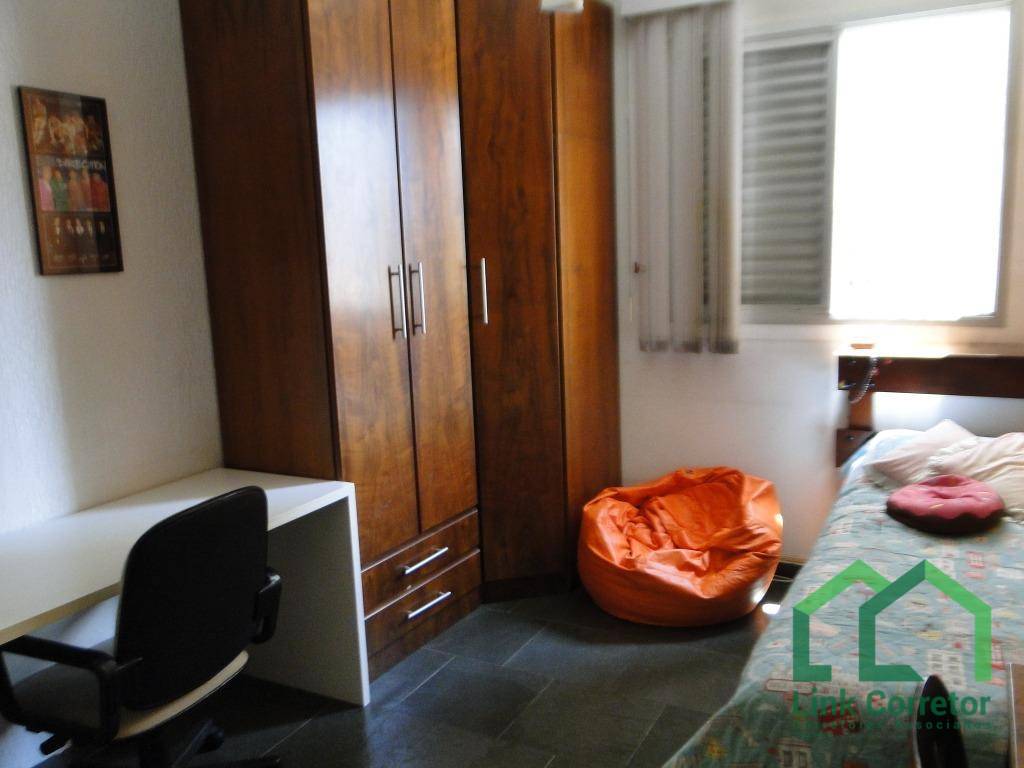 Apartamento à venda com 3 quartos, 123m² - Foto 12