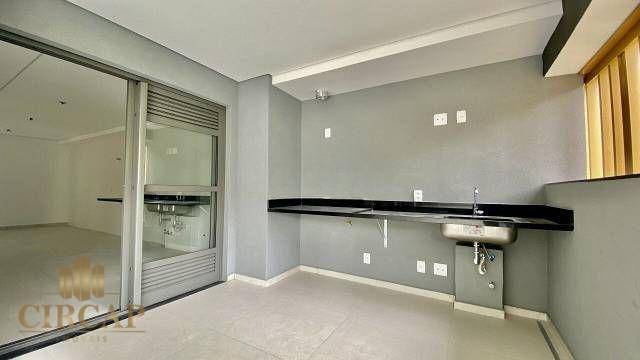 Apartamento à venda com 4 quartos, 277m² - Foto 7