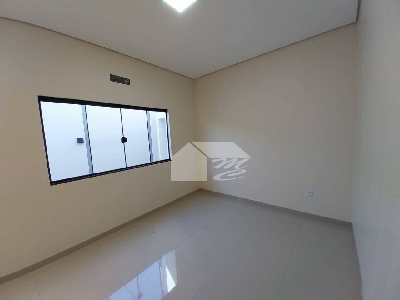 Casa à venda com 2 quartos, 120m² - Foto 9