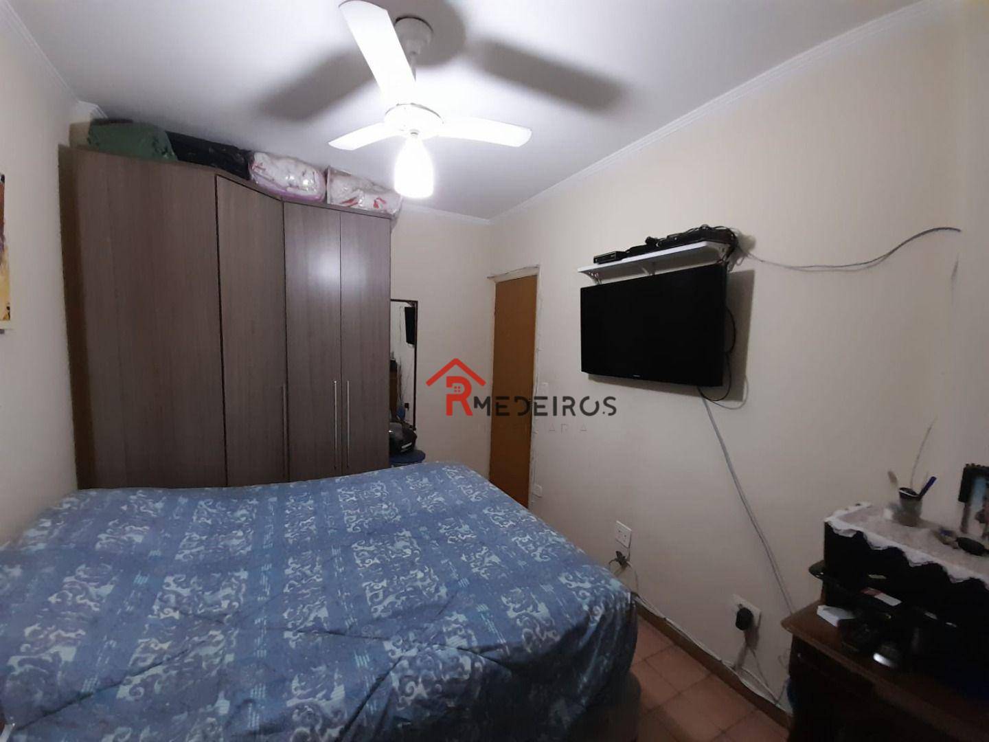 Apartamento à venda com 3 quartos, 145m² - Foto 9