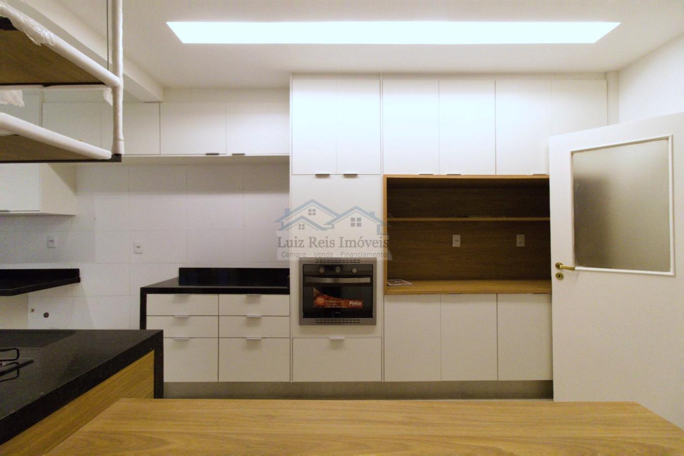 Apartamento à venda com 4 quartos, 320m² - Foto 10