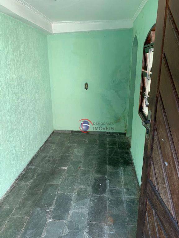 Sobrado à venda com 4 quartos, 232m² - Foto 45