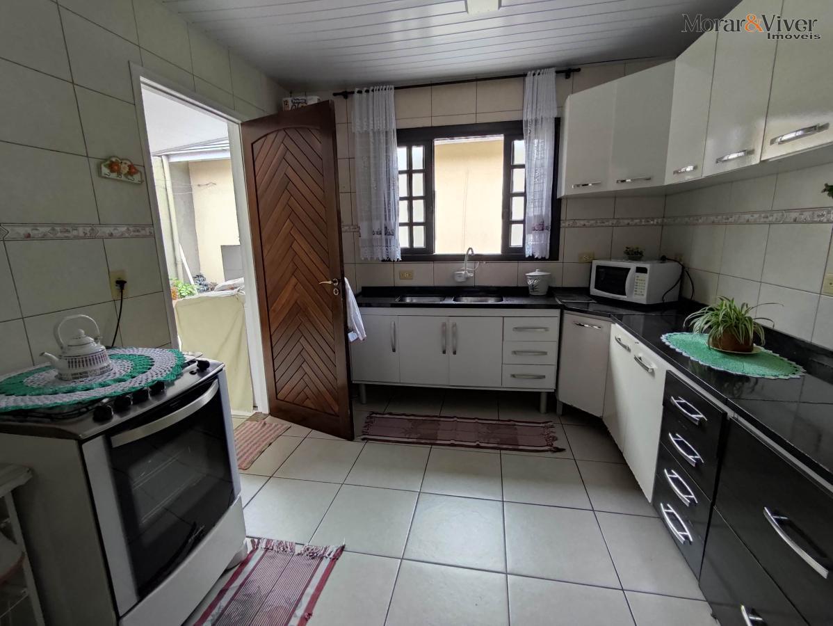 Casa à venda com 5 quartos, 70m² - Foto 12