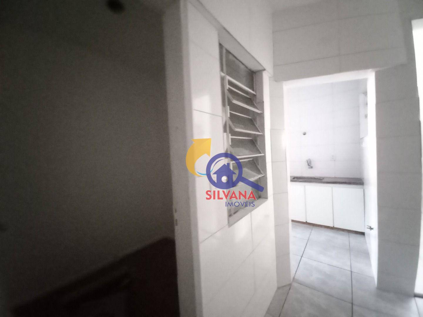Apartamento para alugar com 3 quartos, 110m² - Foto 15