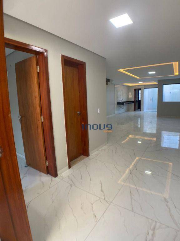 Casa à venda com 3 quartos, 143m² - Foto 11